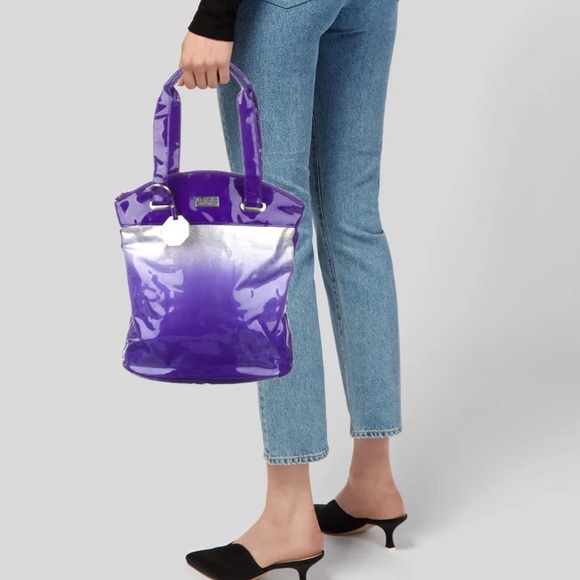 Versace Versus Tote Bag - Picture 2 of 10